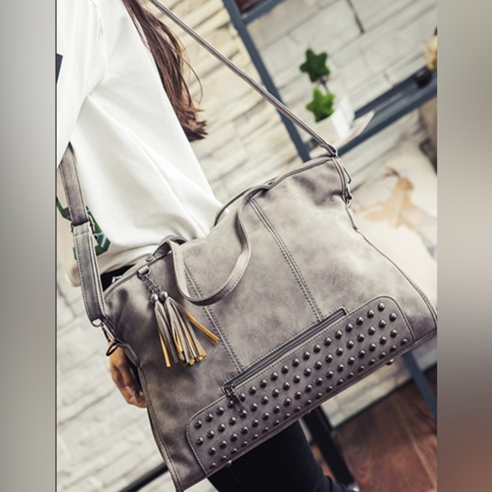🎉❤️ HOST PICK! NEW Savannah Large Shoulder Bag Handbag Purse Tote - Picture 4 of 6